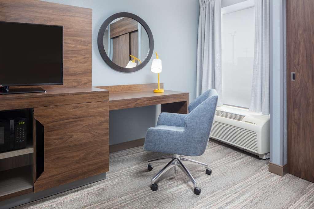 Hampton Inn Joliet-Plainfield I-55 Room photo